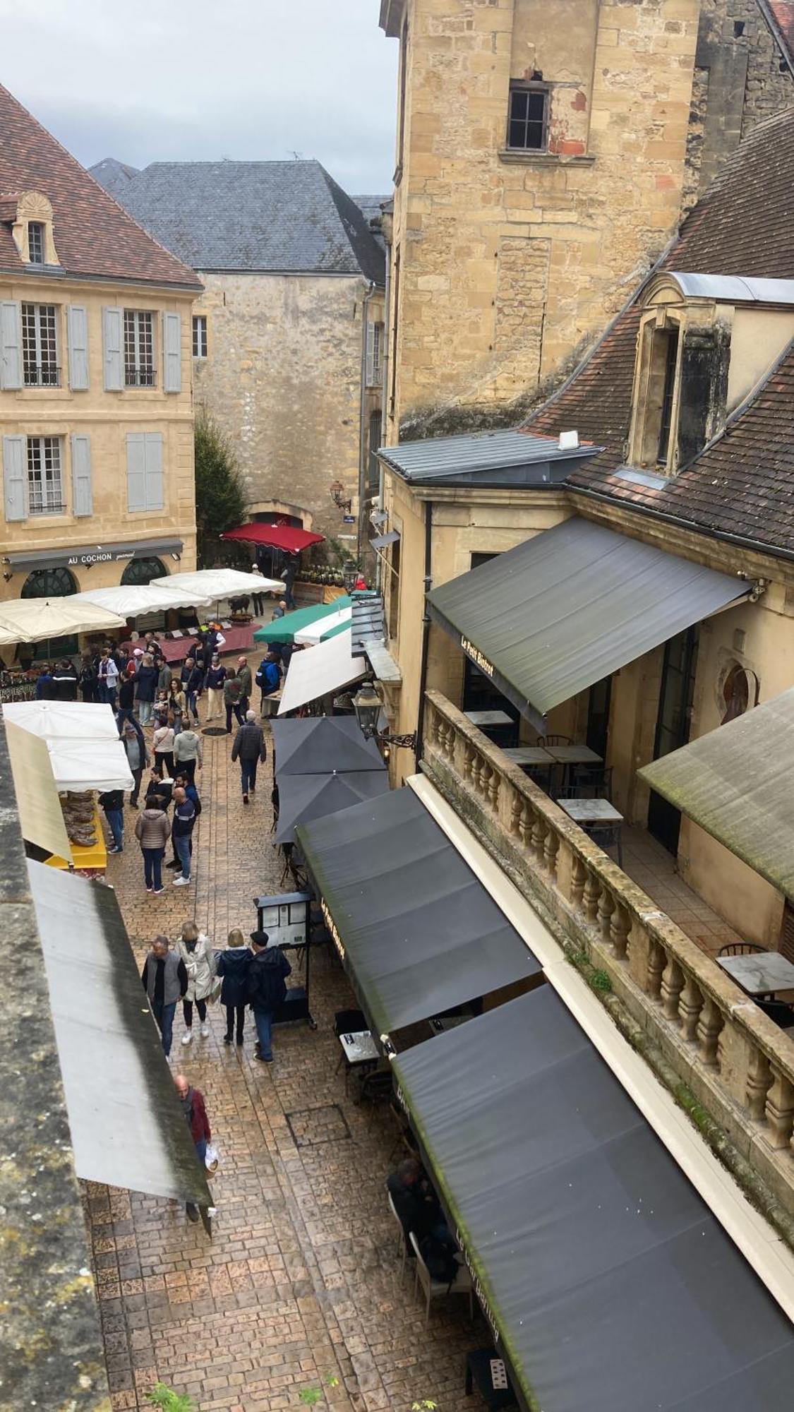 Au Coeur Du Centre Historique De Sarlat Apartamento Exterior foto