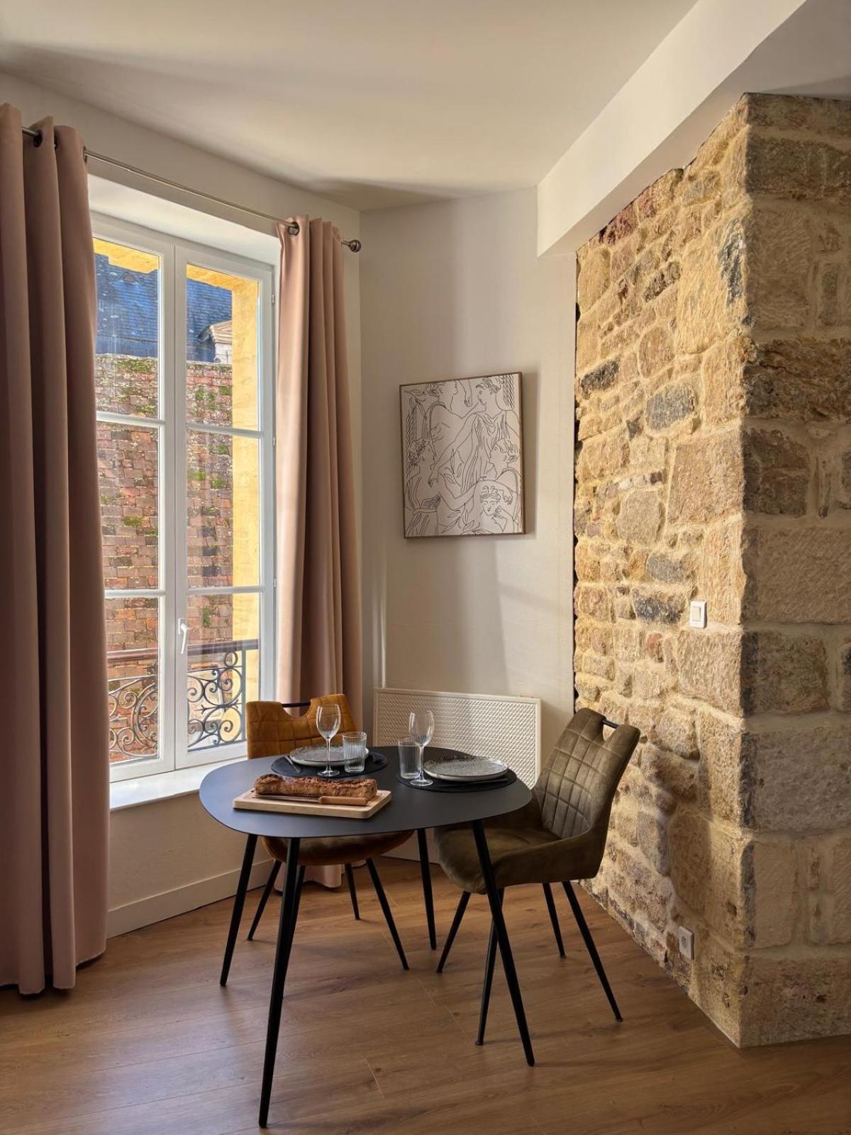 Au Coeur Du Centre Historique De Sarlat Apartamento Exterior foto